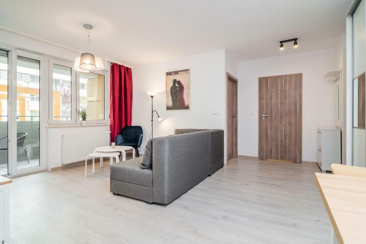 Exclusive Apartments Teczowa With Underground Parking By Noclegi Renters Breslau Exterior foto