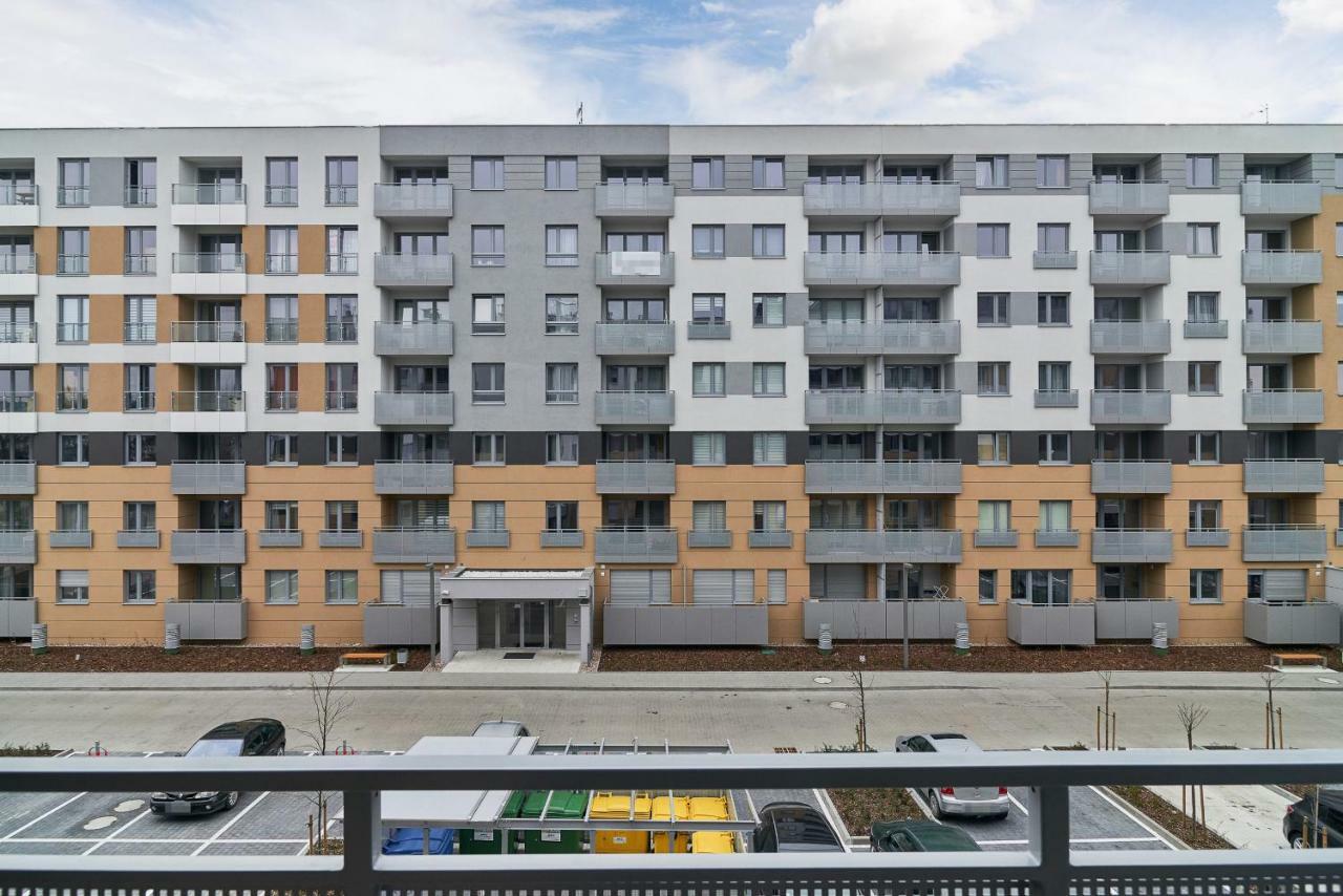 Exclusive Apartments Teczowa With Underground Parking By Noclegi Renters Breslau Exterior foto