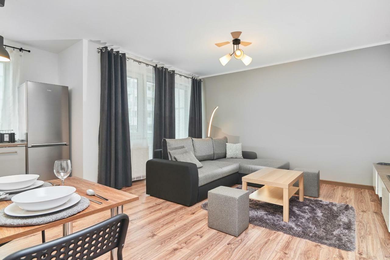 Exclusive Apartments Teczowa With Underground Parking By Noclegi Renters Breslau Exterior foto